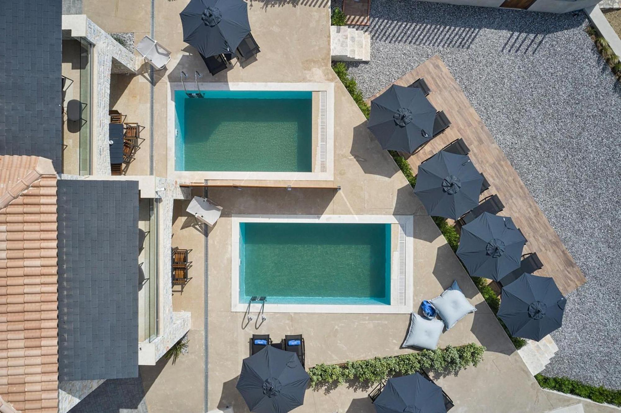 Beachfront Alassa Villas With Private Pools Kotronion  ภายนอก รูปภาพ