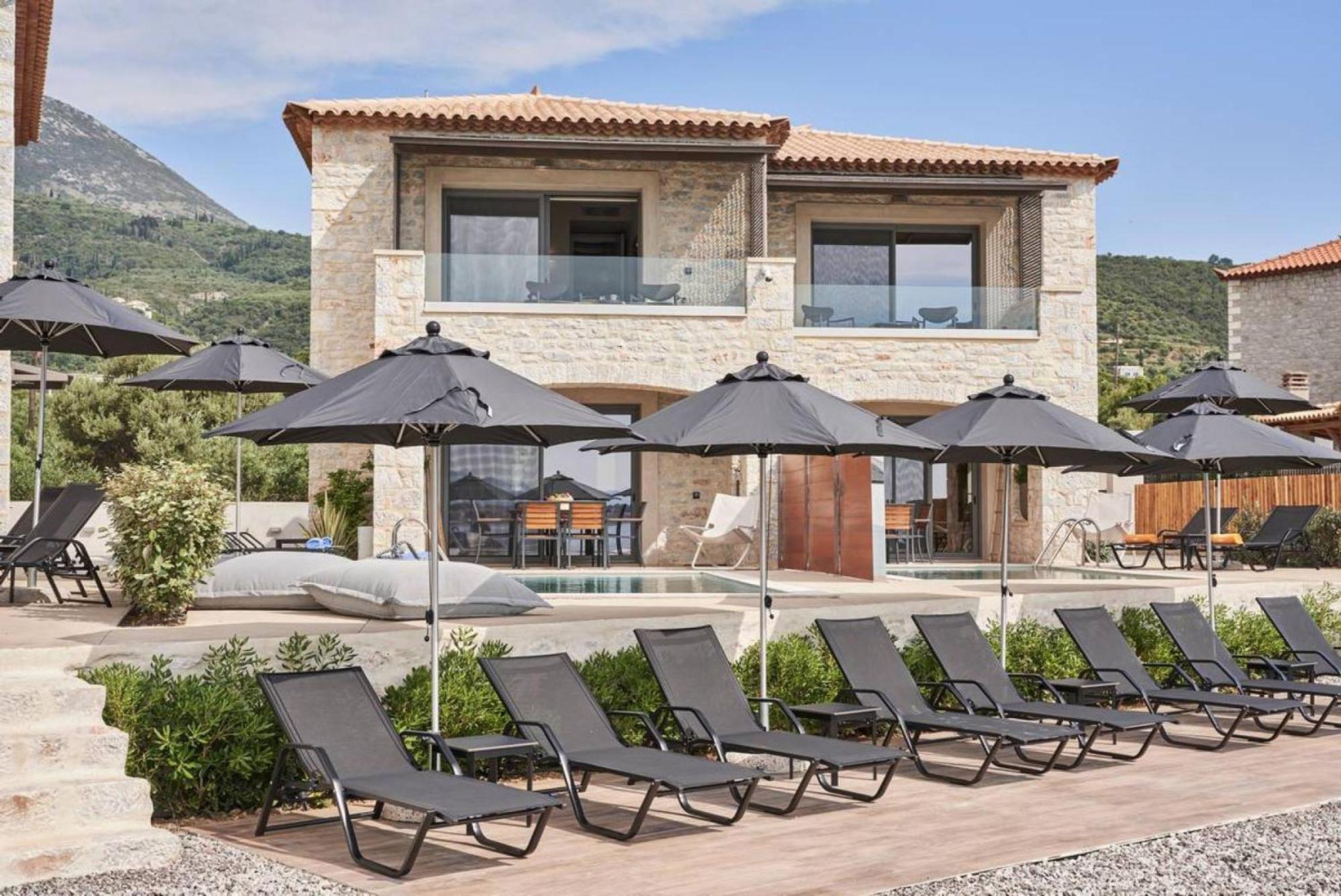 Beachfront Alassa Villas With Private Pools Kotronion  ภายนอก รูปภาพ
